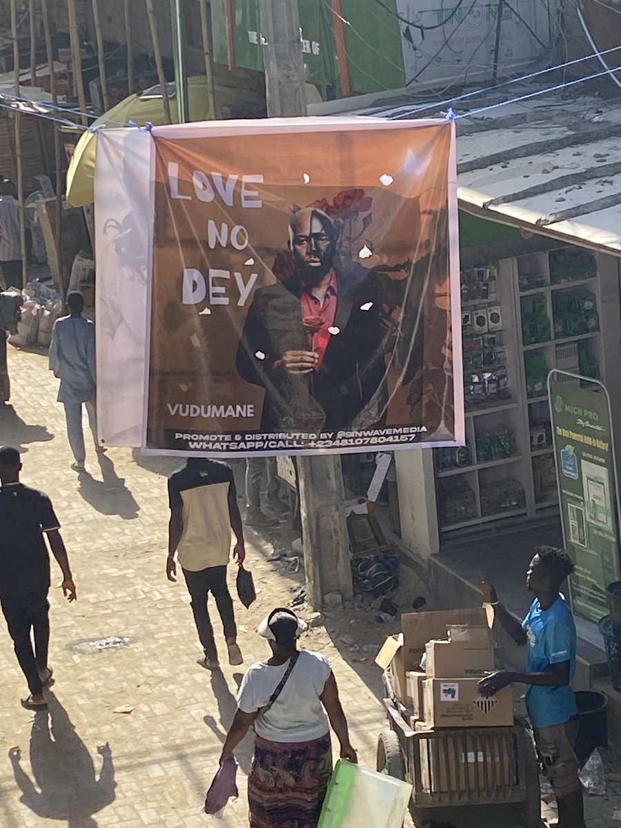 BabayeMovingtr1's tweet photo. Street movement 🔊🔥❤️ https://t.co/HsR6ecrL5V