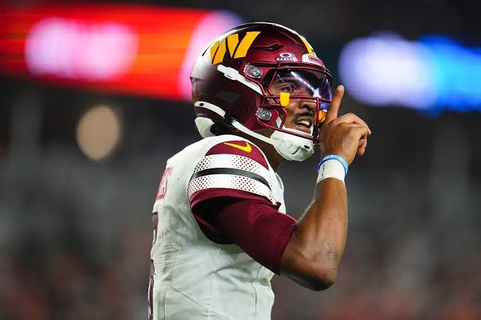 Kurt Benkert tweet media