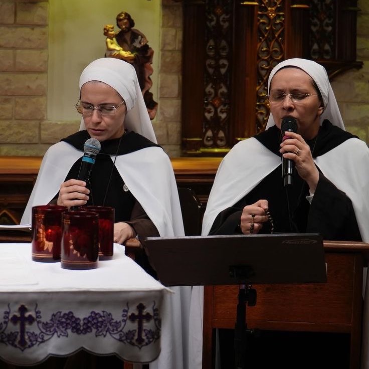 Ariane Shalomita tweet media