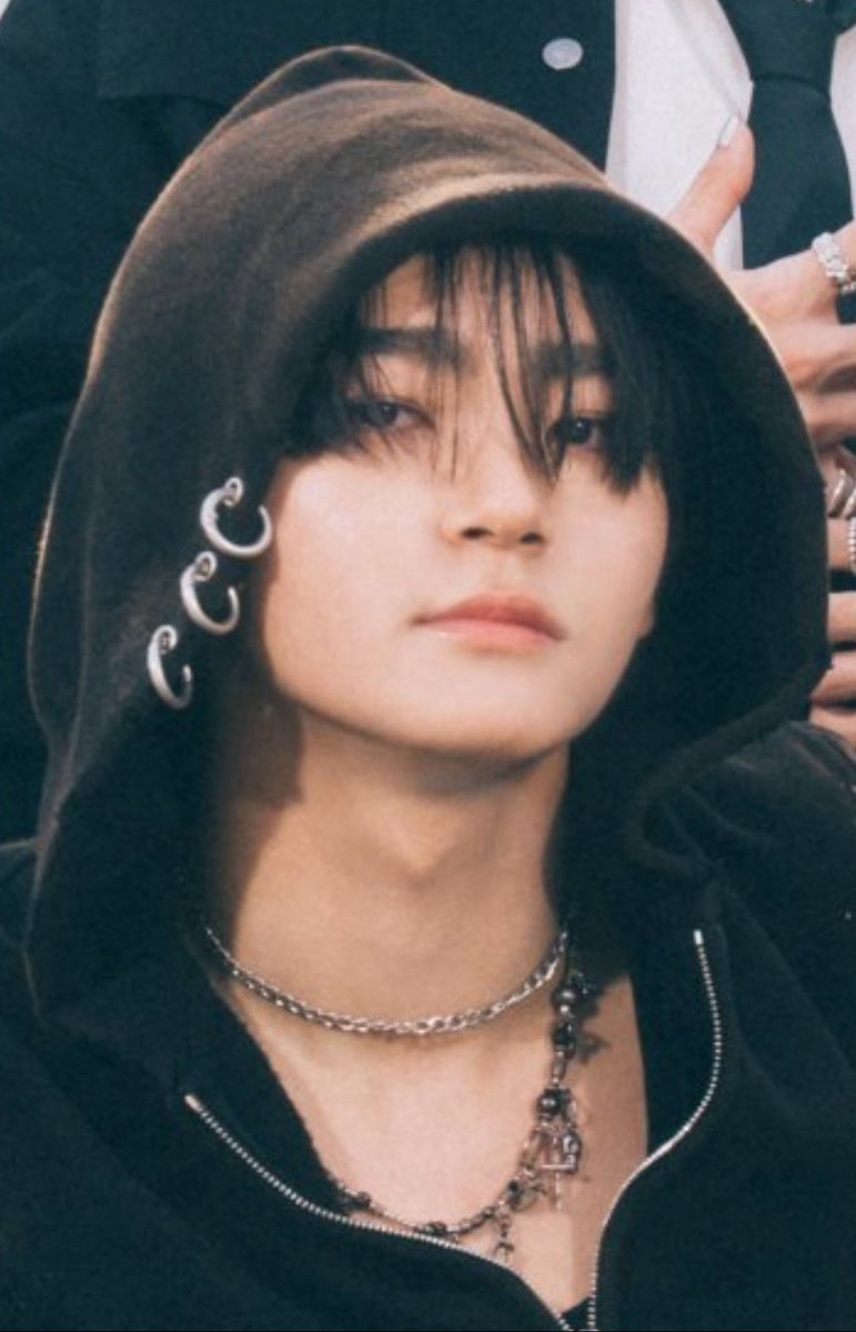 星あまり tweet media