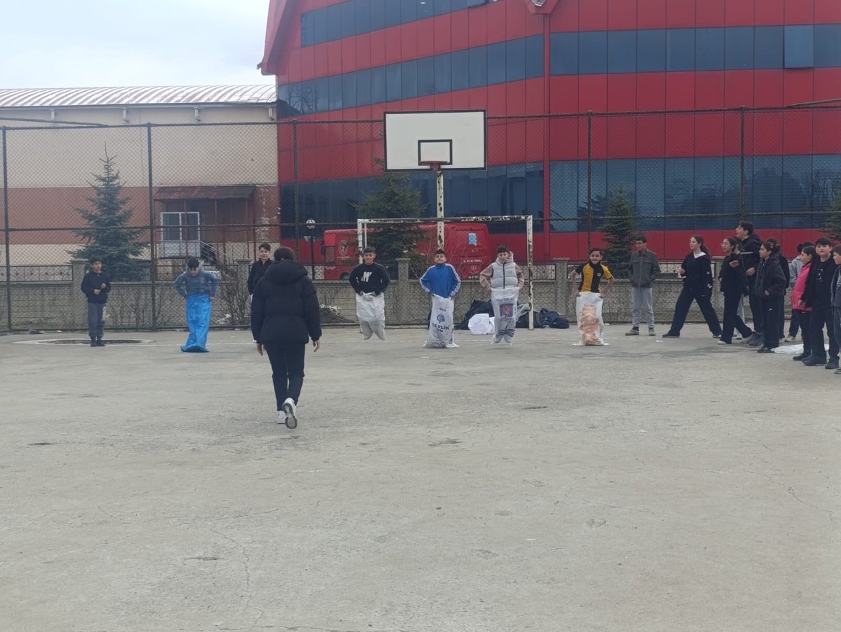 ALPASLAN ORTAOKULU tweet media