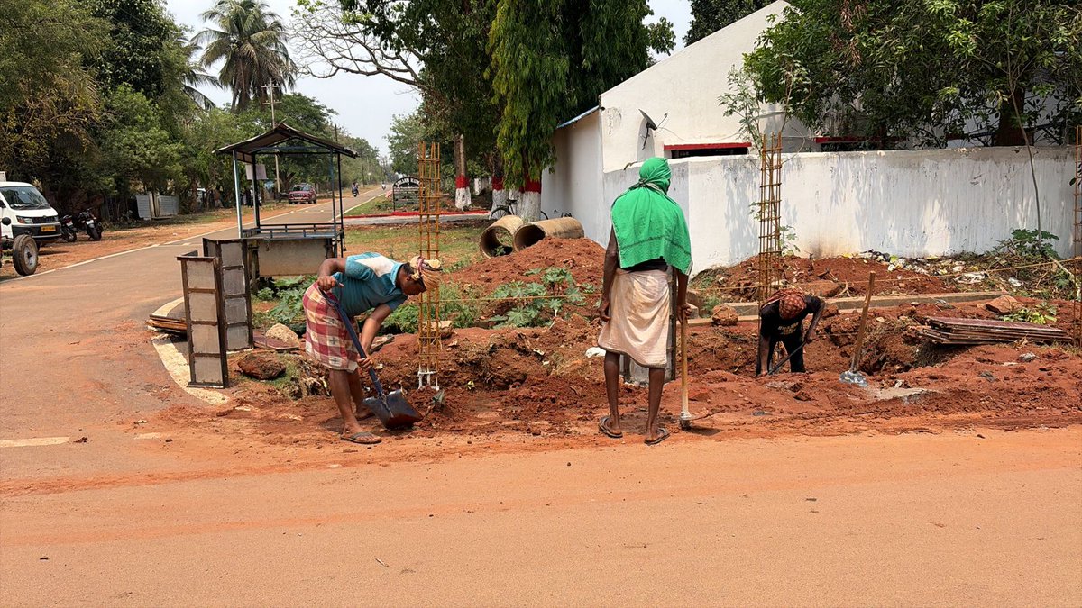 SRDEN(co)KUR tweet media