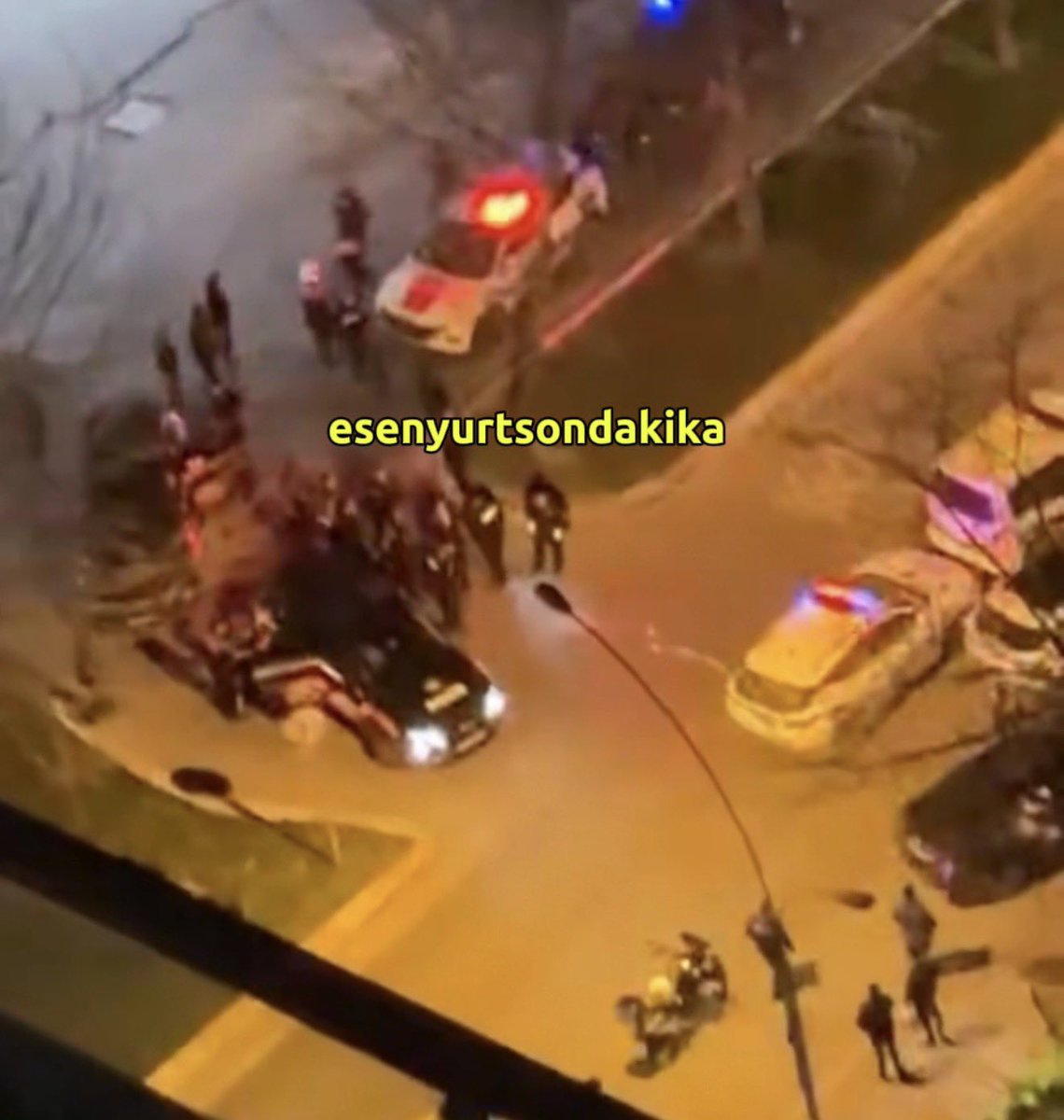 Esenyurtsondakika tweet media