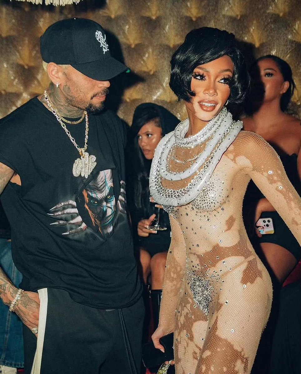 Li na🌸 tweet media