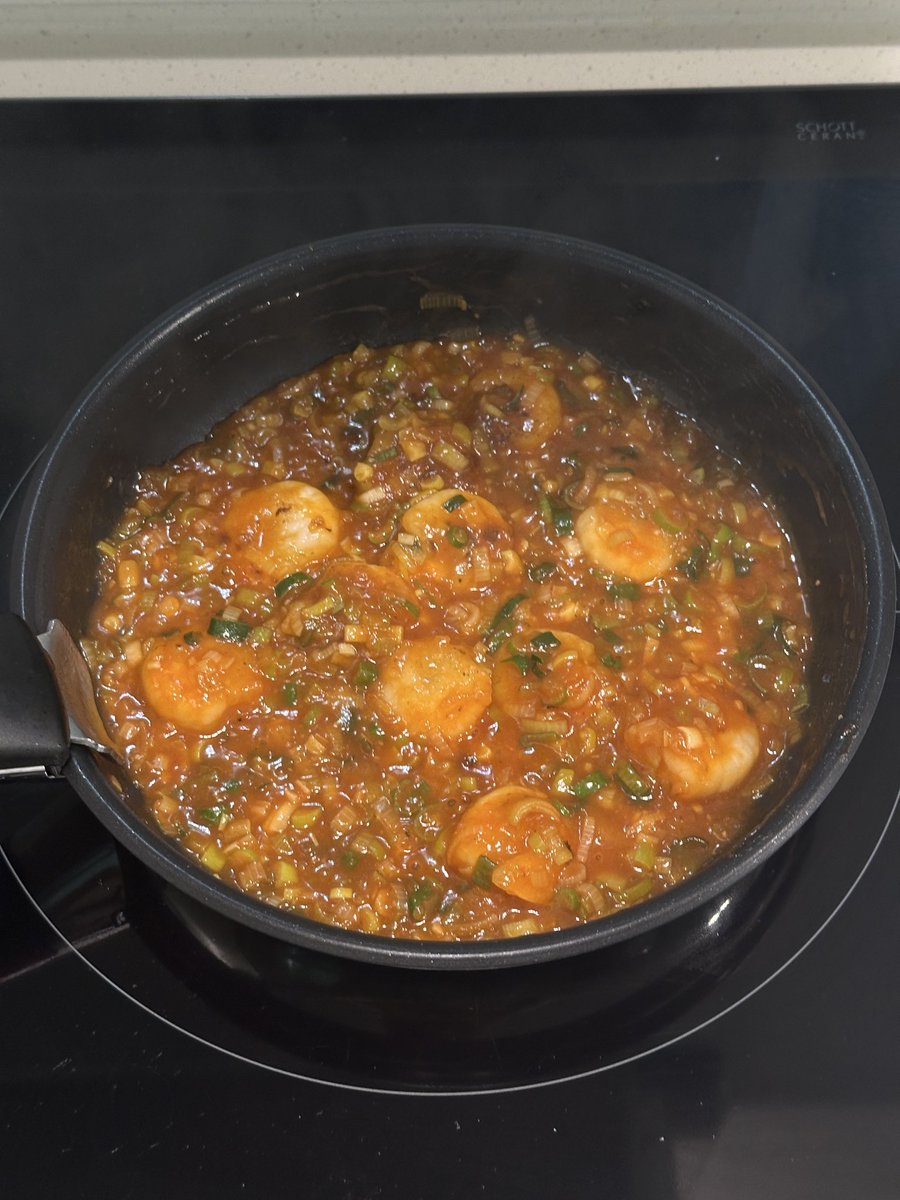 beckyiscooking's tweet photo. 칠리새우입니다👩‍🍳

몇 번 만들어봤더니 이제 금방 만드네요 ㅎㅎ https://t.co/CTuZGzY8Yp