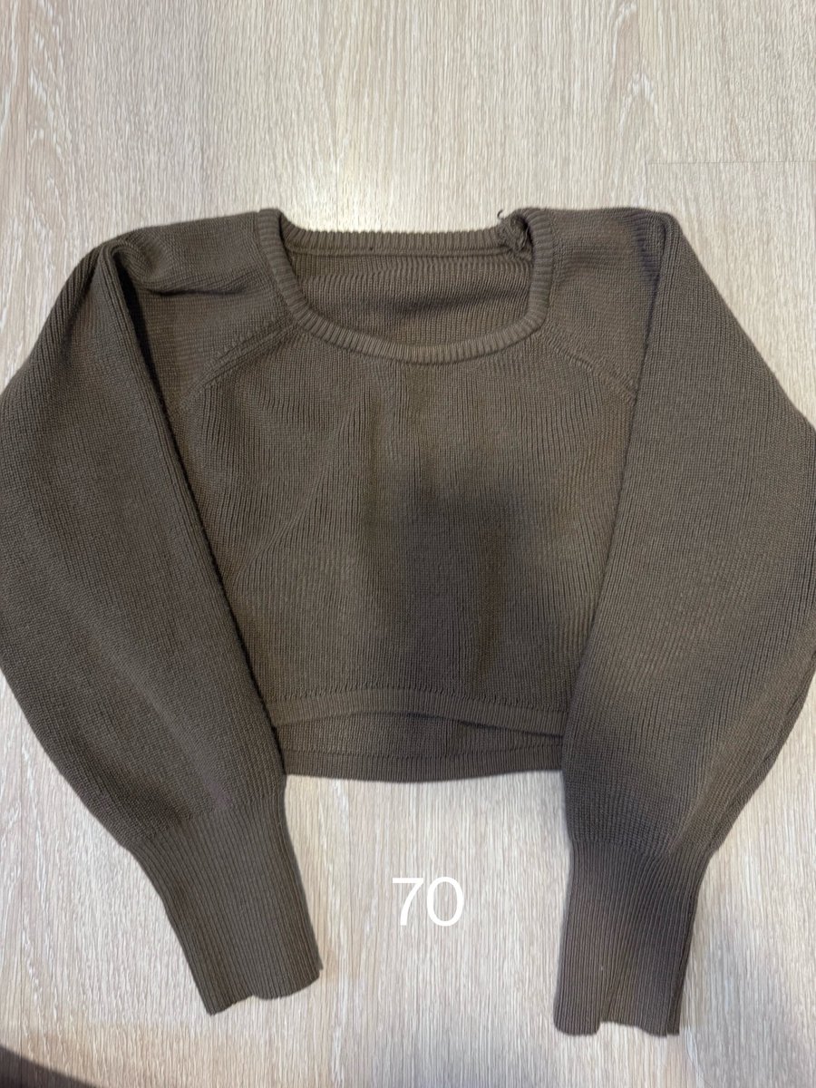 marryjanur's tweet photo. #ส่งต่อเสื้อผ้ามือ2 #ส่งต่อสเวตเตอร์ #เสื้อผ้าเกาหลี #เสื้อผ้ามือสองสภาพดี #ส่งต่อเครื่องสำอางมือสอง #ส่งต่อคาร์ดิแกน #ส่งต่อกางเกง https://t.co/ikFHK6JU5C