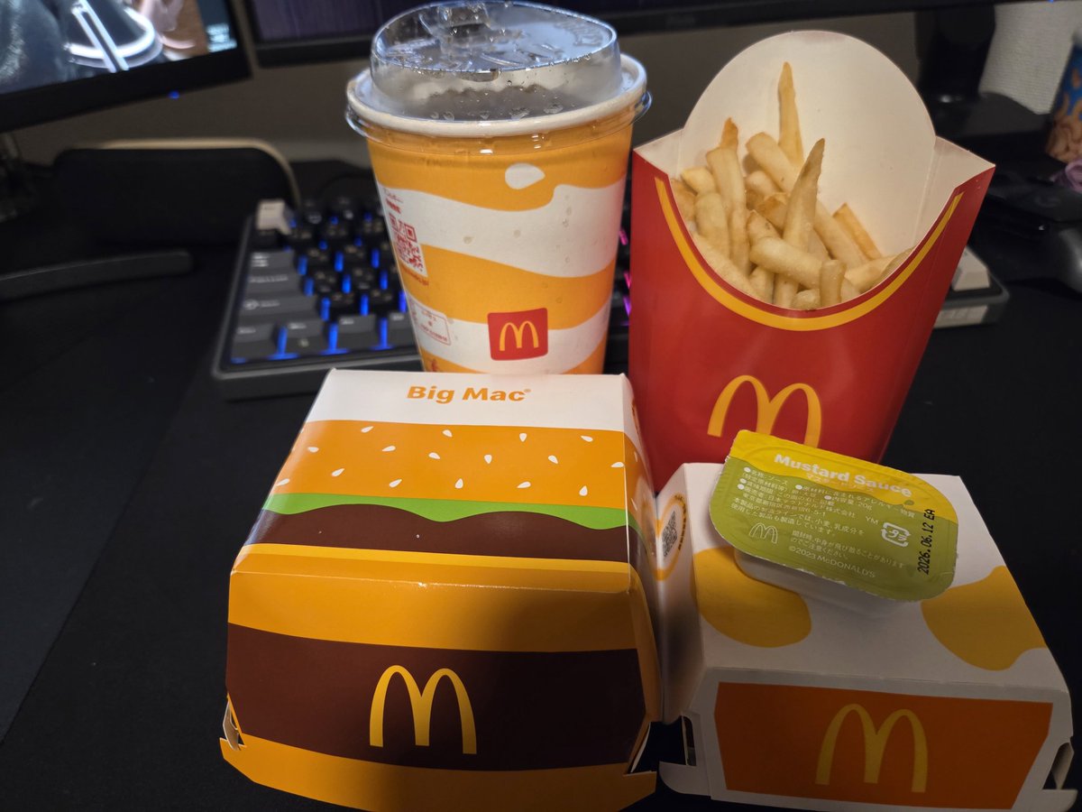 ティタもち tweet media