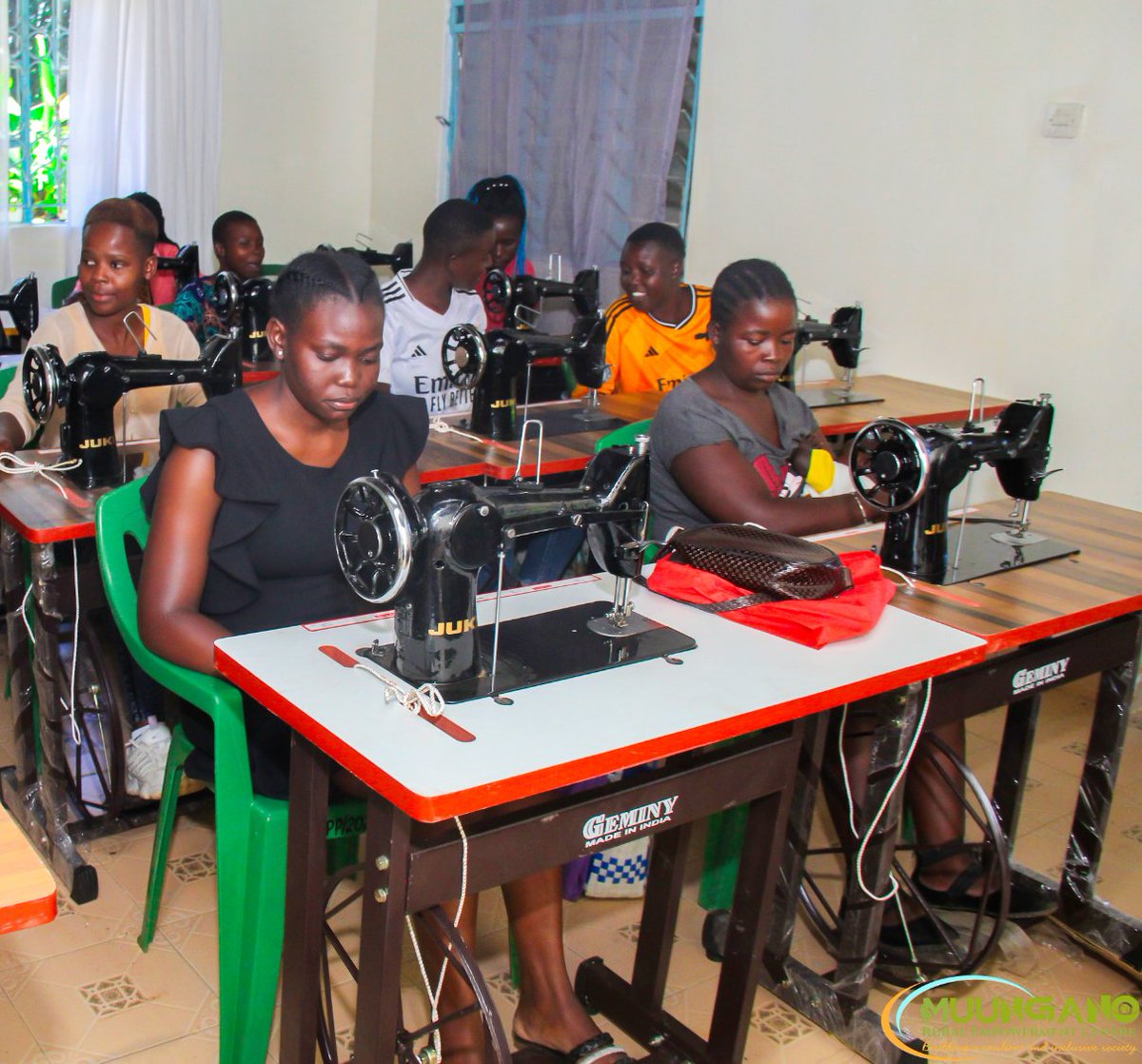 MuunganoCentre's tweet photo. When young people acquire practical skills, they unlock income opportunities, build confidence &amp; independence. Empowering young women &amp; girls with skills helps reduce risks of GBV. Let’s stand in solidarity to support safe, dignified &amp; empowered lives.
@HEVAFund @Inkcoachingltd https://t.co/TLvATGT4H1