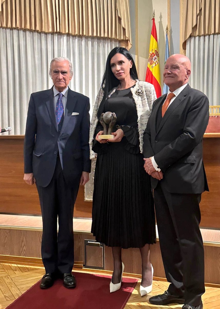 Serbia in Spain tweet media
