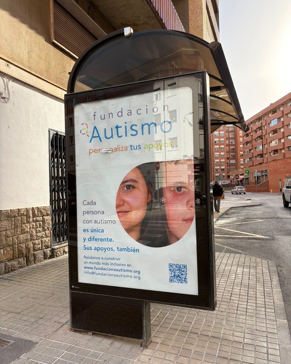 Fund_aAutismo's tweet photo. 💙  Una iniciativa que nos permite seguir dando visibilidad y fomentando una sociedad más informada, inclusiva y respetuosa.

💙  Porque cada espacio cuenta para generar conciencia y apoyar la inclusión.

👉 Y tú… ¿ya las has visto por la ciudad? https://t.co/iJkyqiFmcd