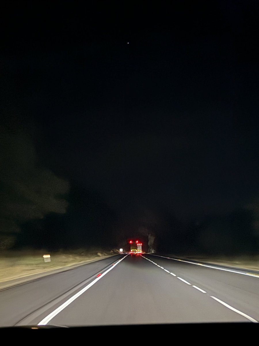 सन्ध्या tweet media