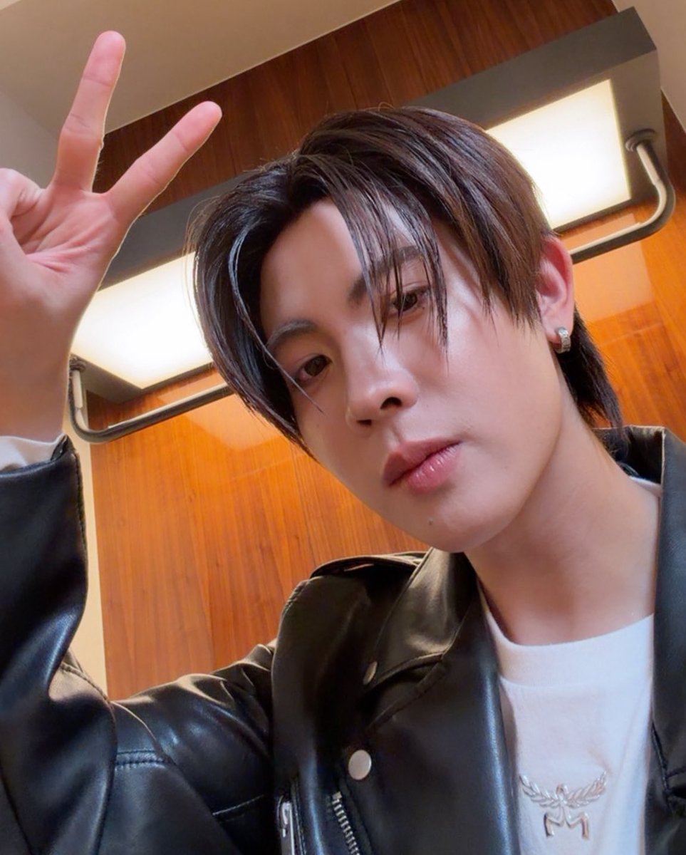 thara🍒 tweet media