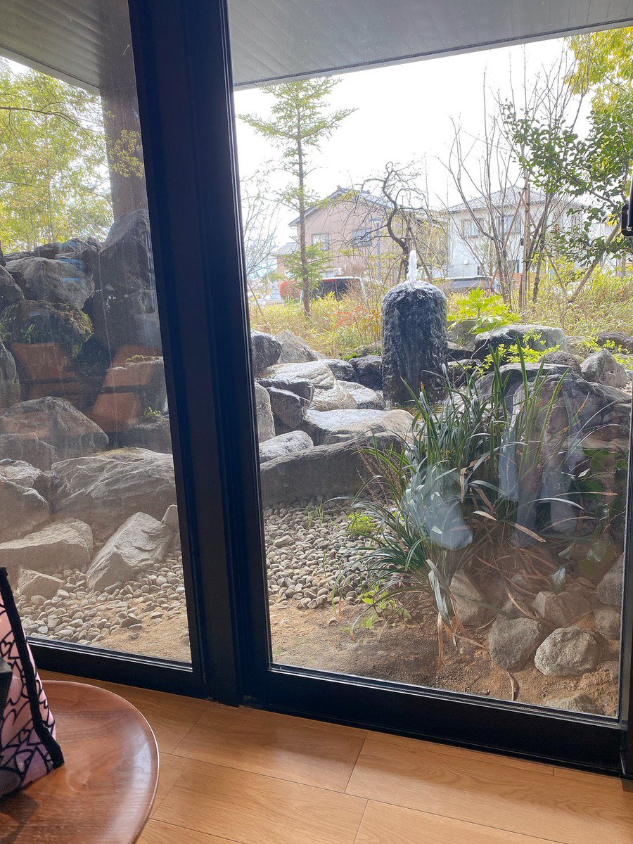 NLoyabe's tweet photo. 今日はエビ天子おやすみで
小矢部市の天然温泉風の森さんに
お邪魔しました🥰

おすすめは炭酸泉と立ち湯♨️
シュワシュワなお湯でデトックスして
立ち湯で海老反りでお風呂入っ
たら疲れ吹っ飛びます(∩'-'⊂)ｼｭｯ

 #温泉巡り
 #小矢部 https://t.co/QmPVE8x8w9