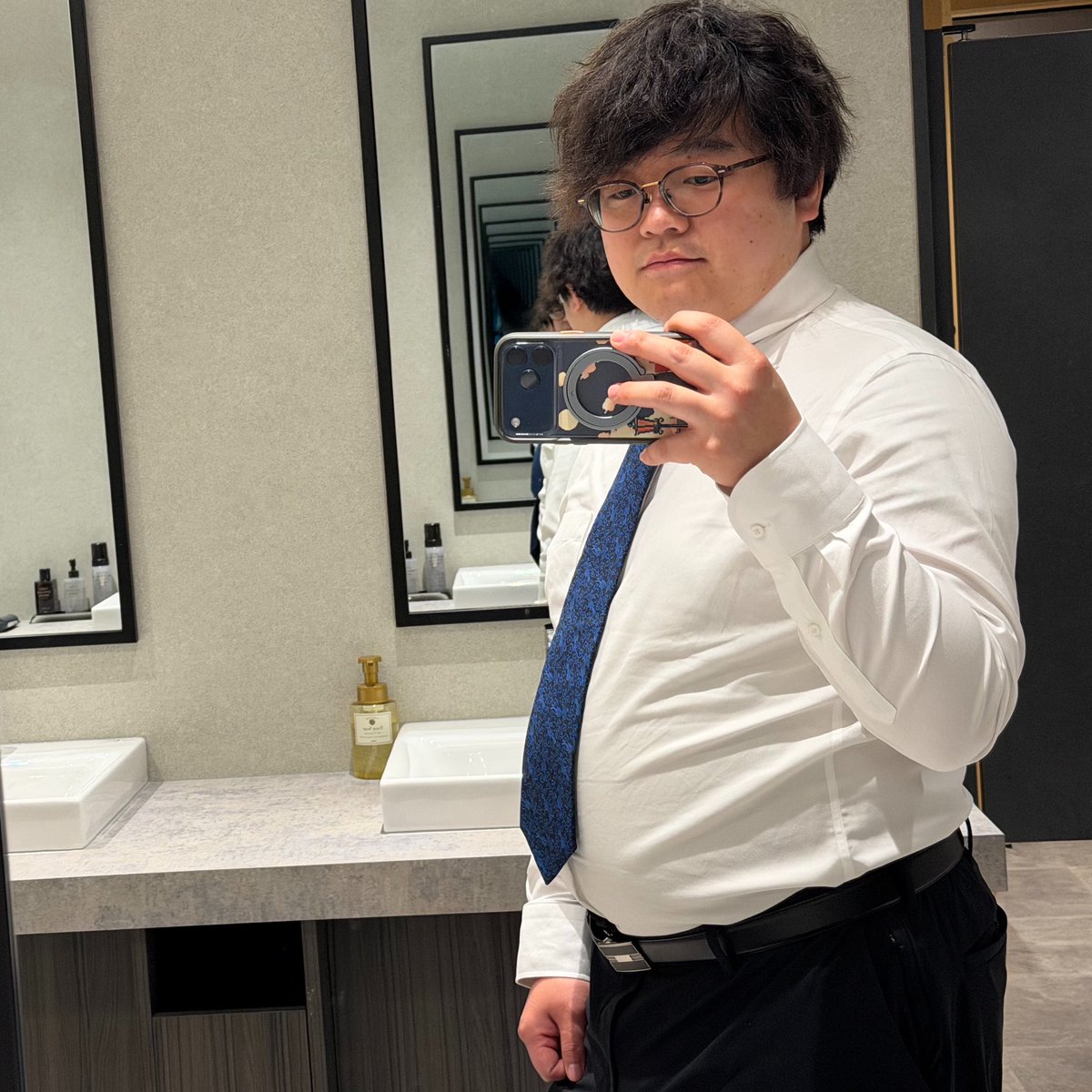 けいすけ tweet media