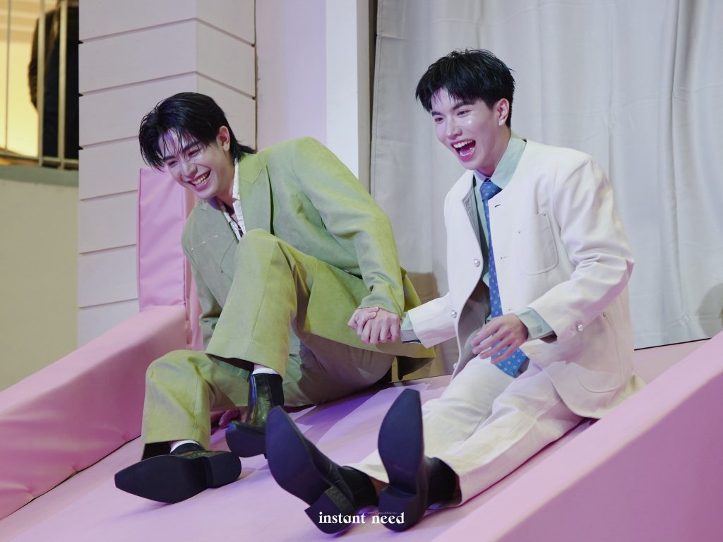 Nitcharee is seeing SeaKeen again 🦦🦞🍀 tweet media