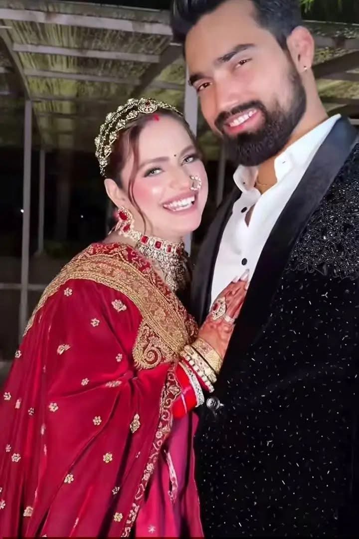 SanataniRiddhi tweet media