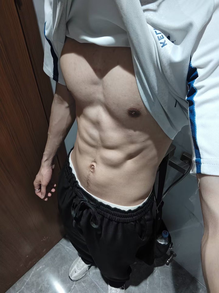 笔墨纸砚 tweet media