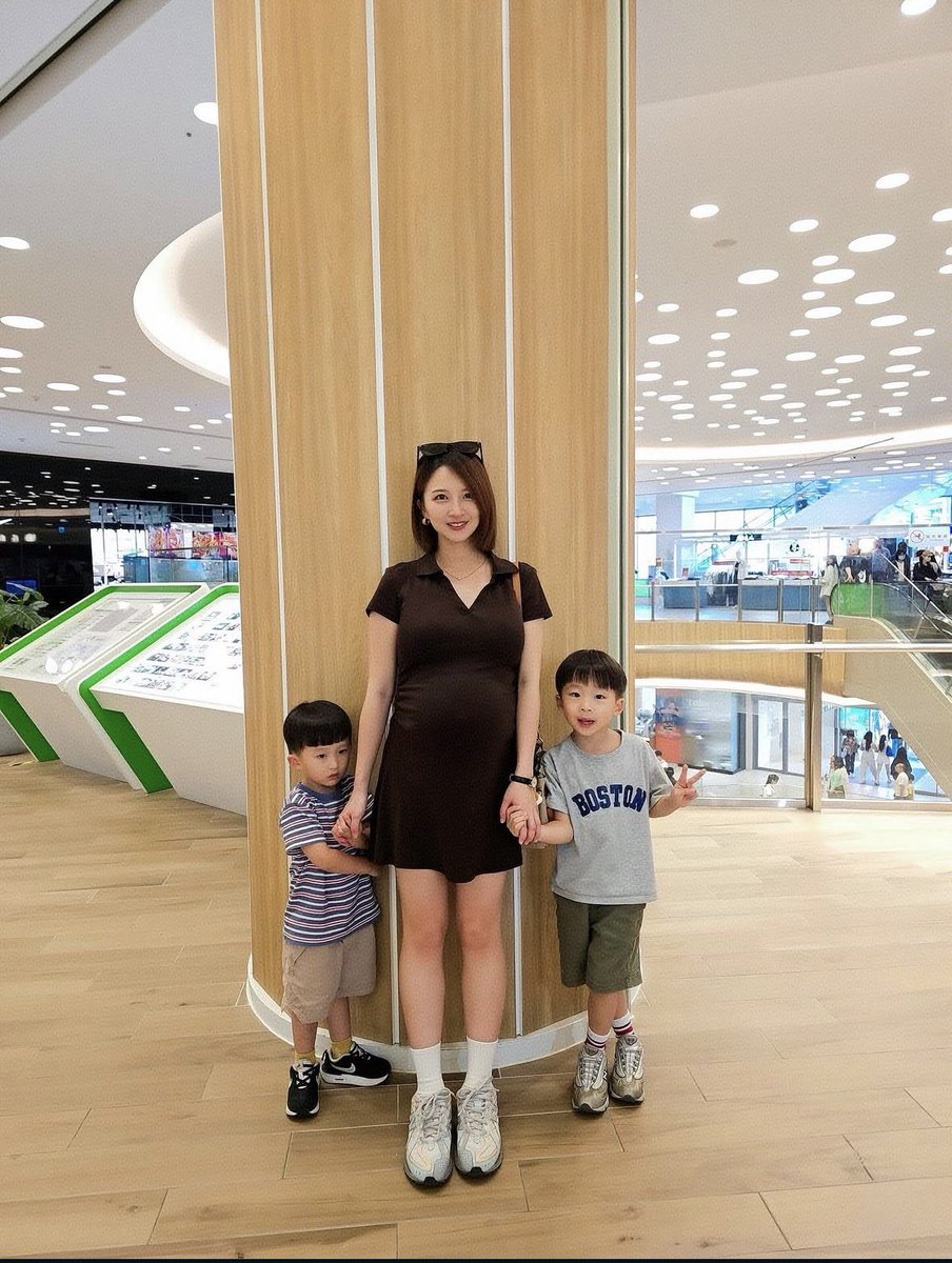 梁詩涵 tweet media