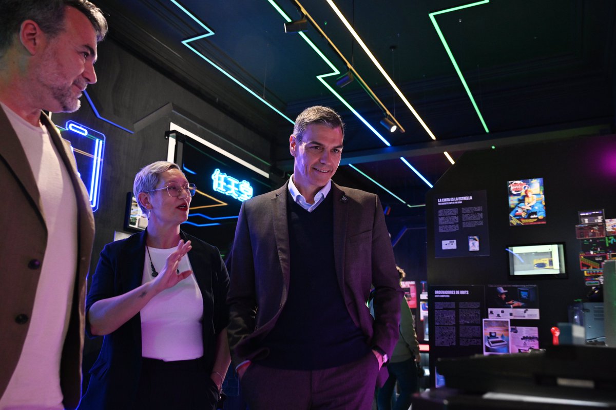 Pedro Sánchez tweet media