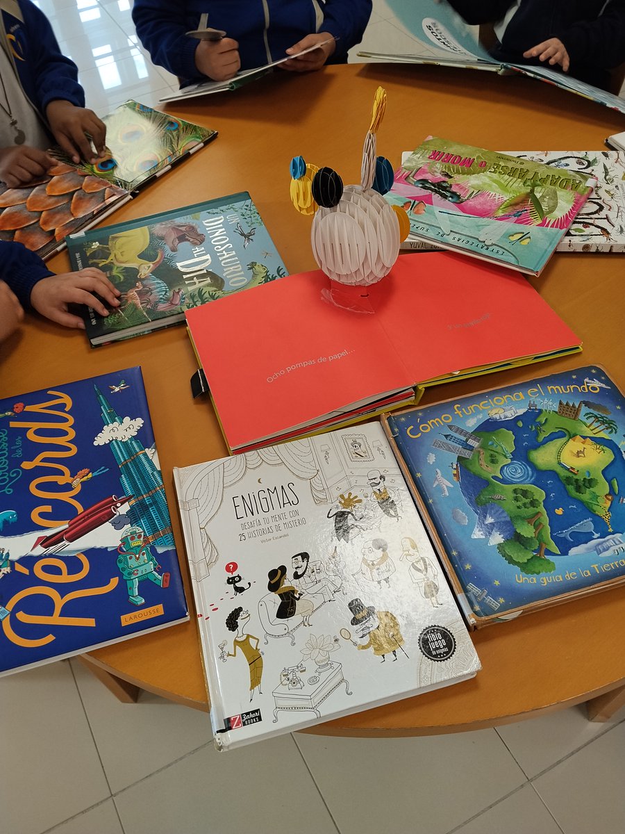 bibliodacoruna tweet media