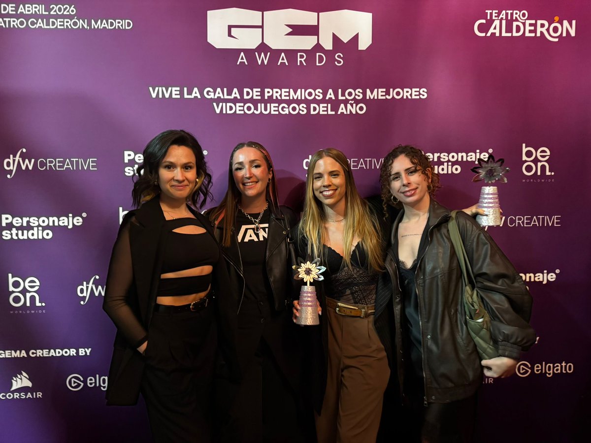 Elena Minervae tweet media