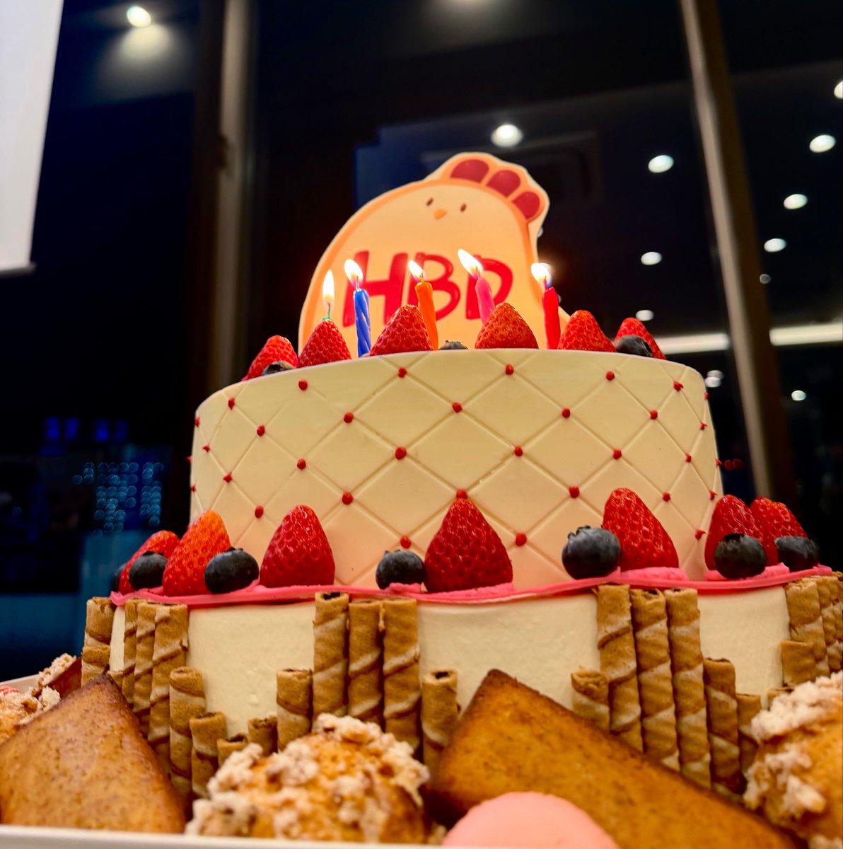 おこめ tweet media