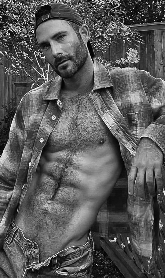 fulgen_j's tweet photo. 🥵
@trollblack 
🥵
Charly 
Más rematao 
Ya vengo 
#Quemao
De otros perfiles 
Pero ninguno tan
#Caliente 
Como el tuyo
#Gracias 
#Machote https://t.co/WBhWDa7HT3