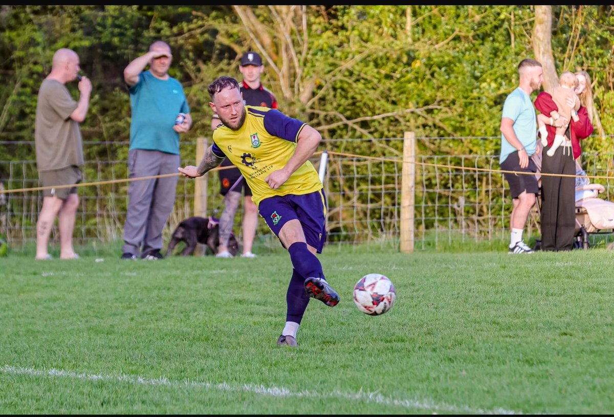 Trelewis Welfare AFC (C) tweet media