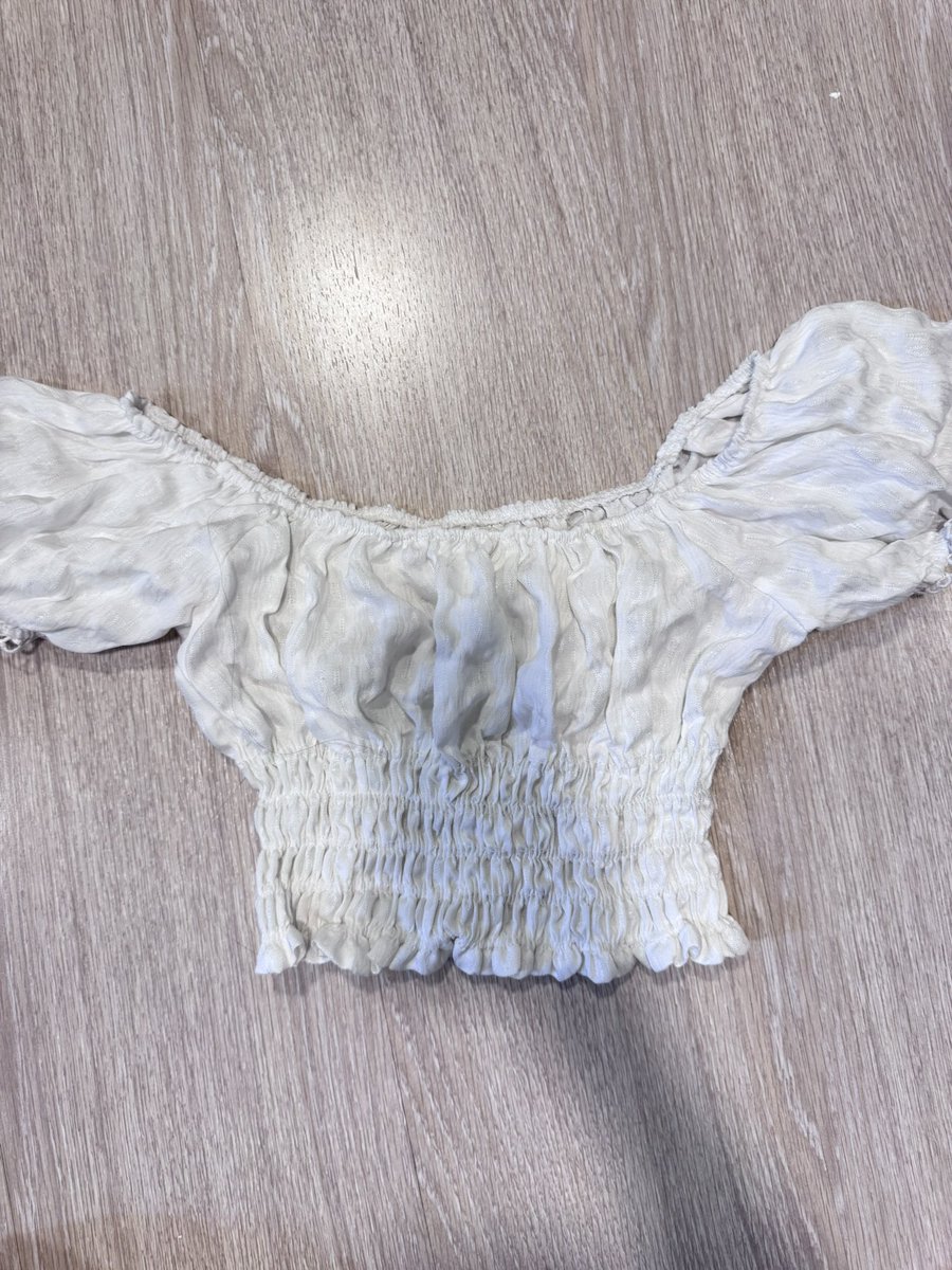 marryjanur's tweet photo. #ส่งต่อเสื้อผ้ามือ2 #ส่งต่อสเวตเตอร์ #เสื้อผ้าเกาหลี #เสื้อผ้ามือสองสภาพดี #ส่งต่อเครื่องสำอางมือสอง #ส่งต่อคาร์ดิแกน #ส่งต่อกางเกง https://t.co/Bu2R5xy4MF