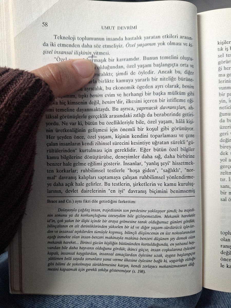 İnsansal  ilişki harap artık.