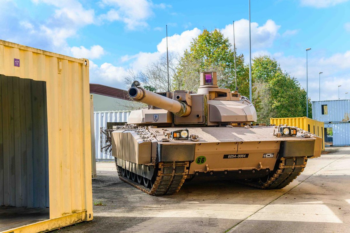 Alex Xplore tweet media