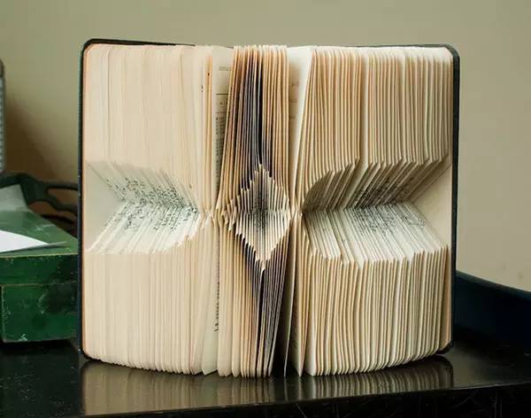 luisx1x's tweet image. "Trapped in the Old Library! Solve cryptic clues, unlock hidden doors—escape before time’s up! ♂ #EscapeRoomAdventure #PuzzleMaster"