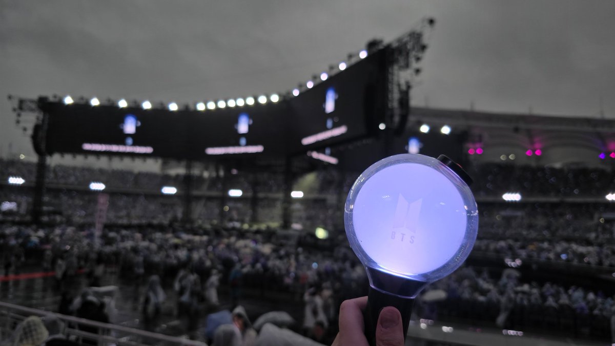 _92x93_'s tweet photo. 방탄소년단 화이팅!!! https://t.co/NOojxExt0R