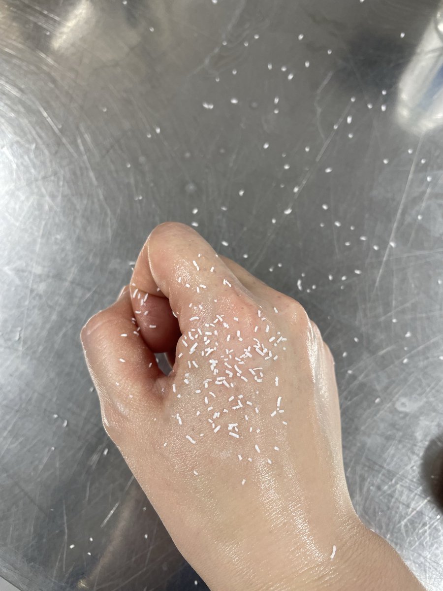 えびち tweet media