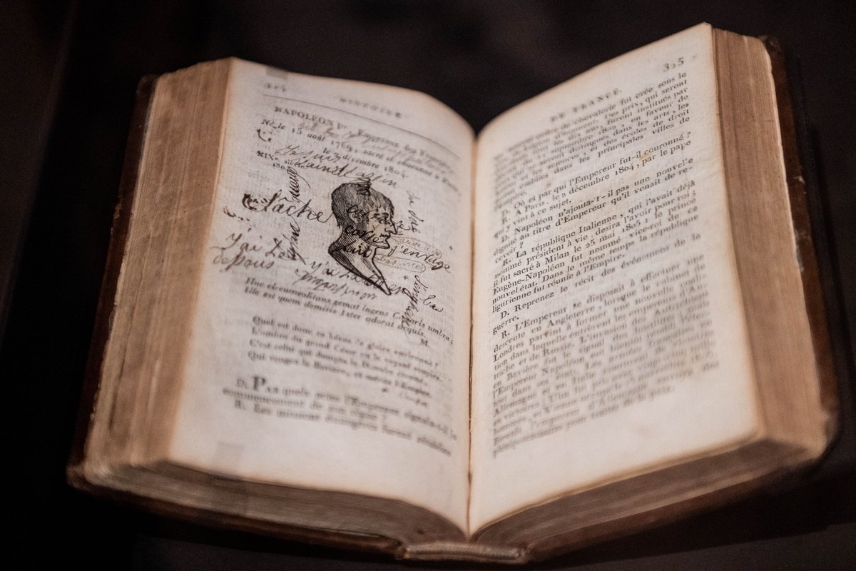 Archives nationales de France tweet media