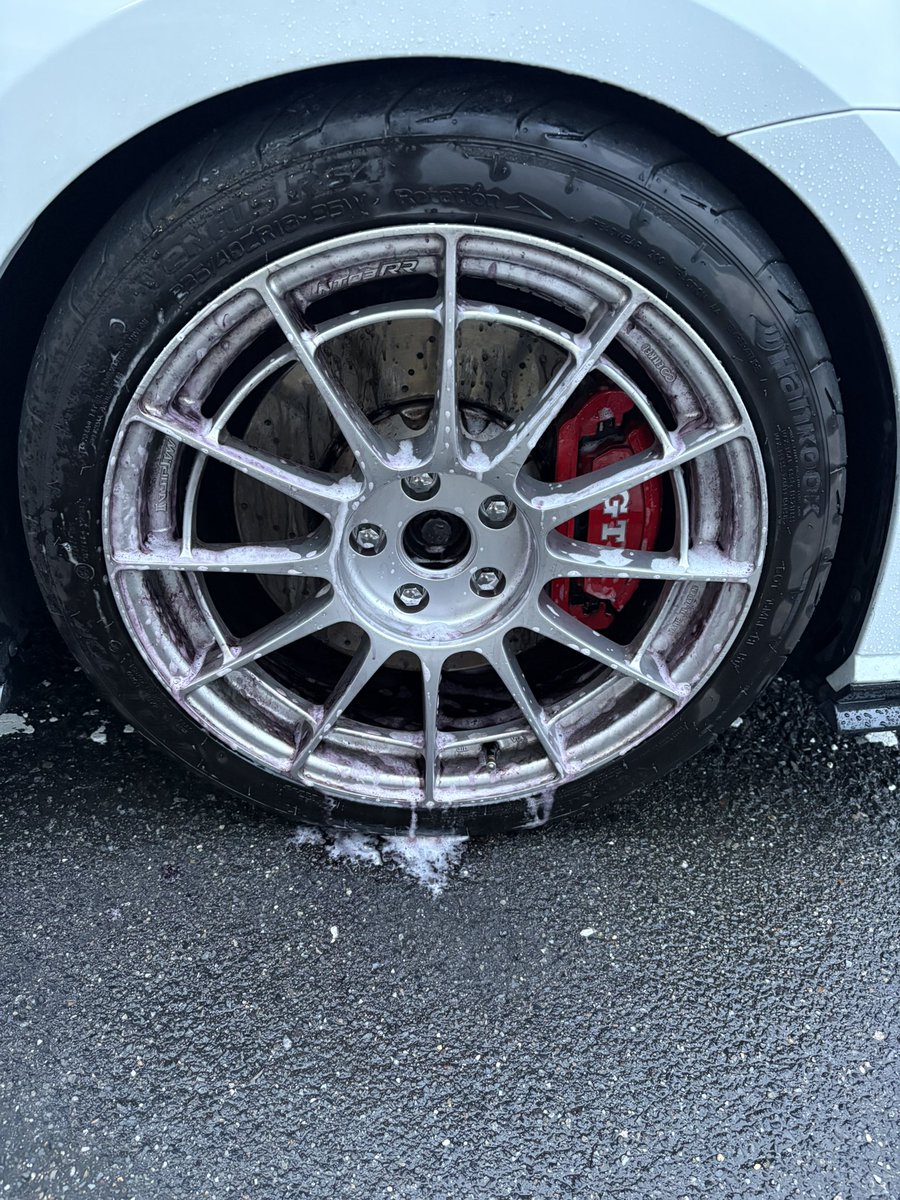 くろねこやまと tweet media