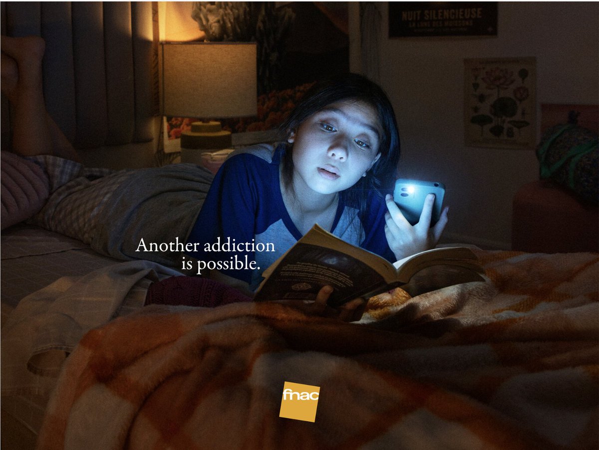 LLLLITL's tweet image. Smart campaign from FNAC (France’s leading bookseller) tackling the decline in reading while cleverly flipping the smartphone debate. 

#Reading #Smartphone #Addiction