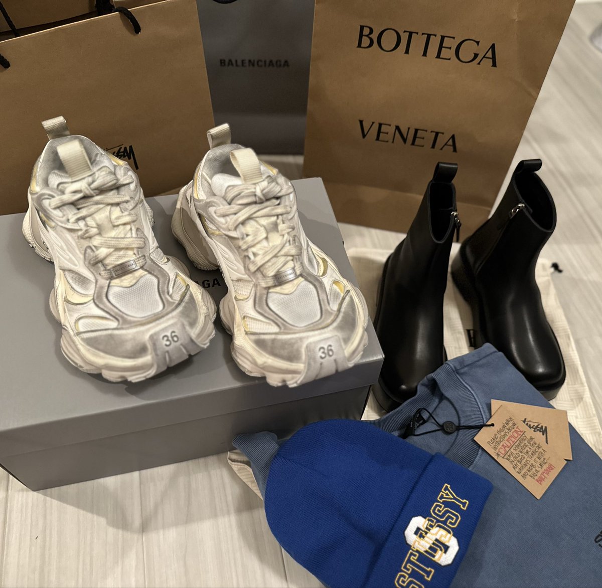 ひつじ tweet media