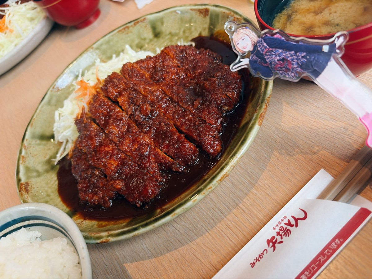 くわちょ tweet media