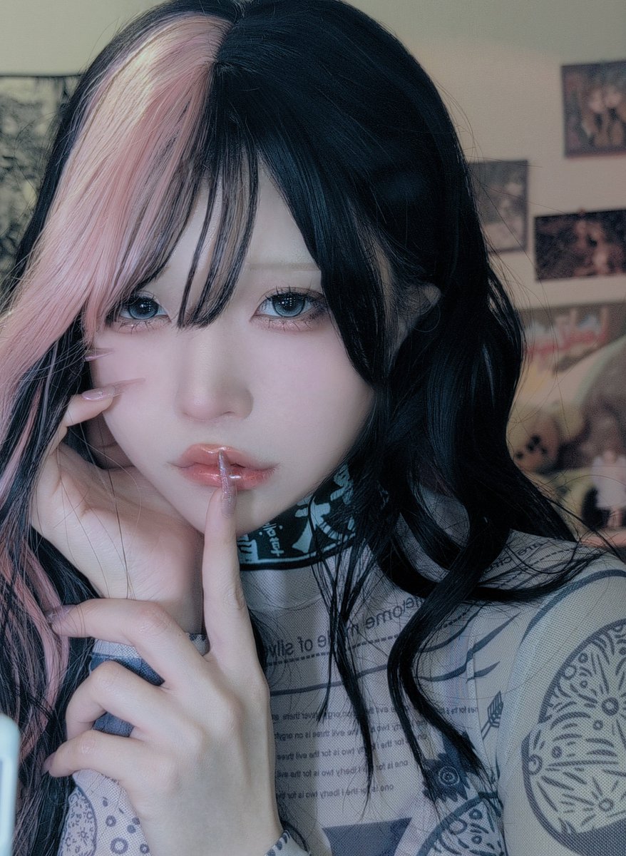 かちゅ氏/愛華 知由 tweet media