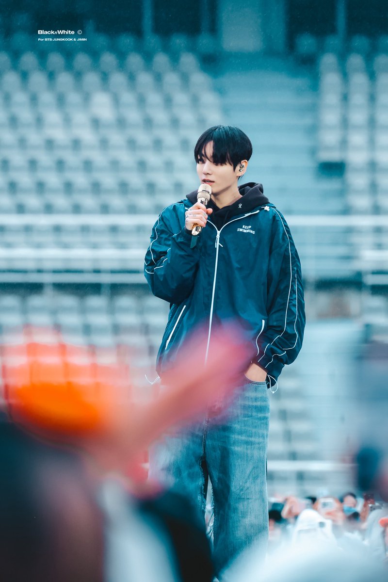 BLACK N WHITE tweet media