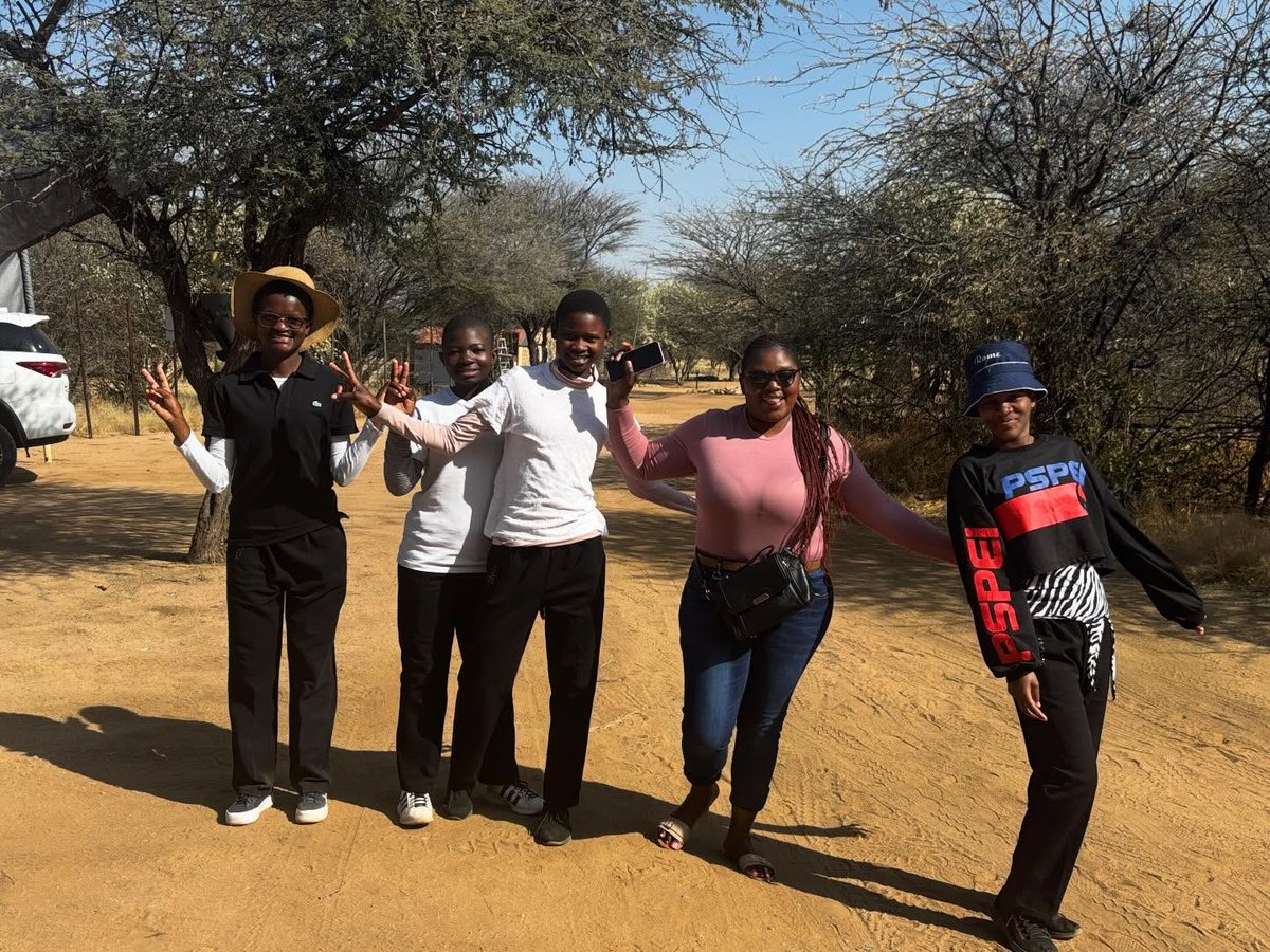 AmitofoCareCtr's tweet image. [The Goal of Education: From Discipline to Self-Management] 
“Education and discipline eventually return to two things: self-management and responsibility.”

#Education #SelfManagement #PeterDrucker #ACCNamibiaTeam #YouthDevelopment #Mentorship #DengaNdaitwah