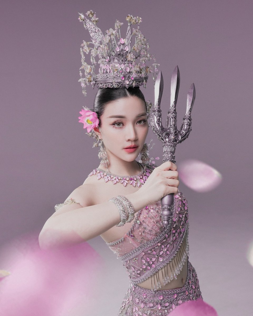 Thai_Tude tweet media