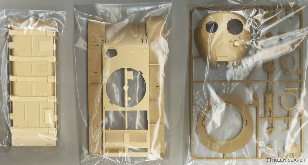 hobbysearch_mm's tweet image. 【プラモデル入荷】タミヤ 1/35ミリタリーミニチュア No.328
1/35 イスラエル軍戦車 ティラン5
販売中です→ 1999.co.jp/11348448
鹵獲したT-55戦車を改装したTiran5をキット化
化された主砲や防盾上に増設されたM2重機関銃､砲塔左側の迫撃砲用マウントなどを再現。
#Tiran5 #T55 #Tank