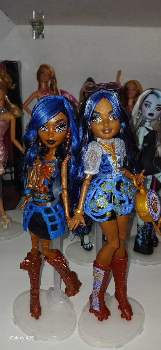 ashellye 𝜗ৎ | ⚙️ tweet media