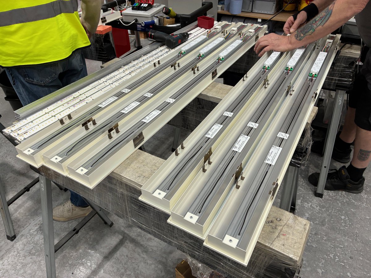 Synergy_Lights's tweet image. Retrofitting lighting isn’t a downgrade. Done right, it’s a performance upgrade.

revitalite.co.uk

#Retrofit #SustainableDesign #LEDLighting