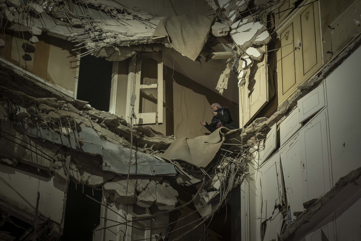 اللهم ارحم شهداء لبنان ممن ارتقوا جراء العدوان الإسرائيلي الغاشم، واغفر لهم وتقبّلهم بواسع رحمتك وأسكنهم فسيح جناتك. اللهم اشفِ الجرحى وعافِهم واحفظ لبنان وشعبه، وصُن أمنه واستقراره.