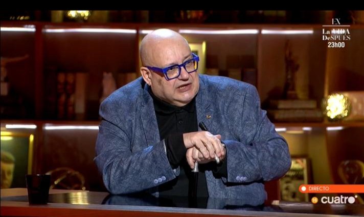 Este jueves, si Dios quiere, estaré en #Horizonte con <a href="/navedelmisterio/">Iker Jiménez</a> <a href="/carmenporter_/">Carmen Porter</a> y lo mejor del periodismo patrio. No se lo pierdan, que hay mucha tela que cortar.