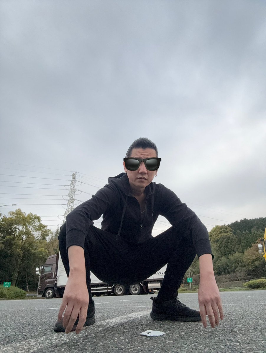 bar_sdr's tweet image. 04/09(木)OPEN 24:00
本日は予定変更により
いくみが24:00から開けてくれます
ご了承ください
本日もよろしくお願いします！
#barsdr