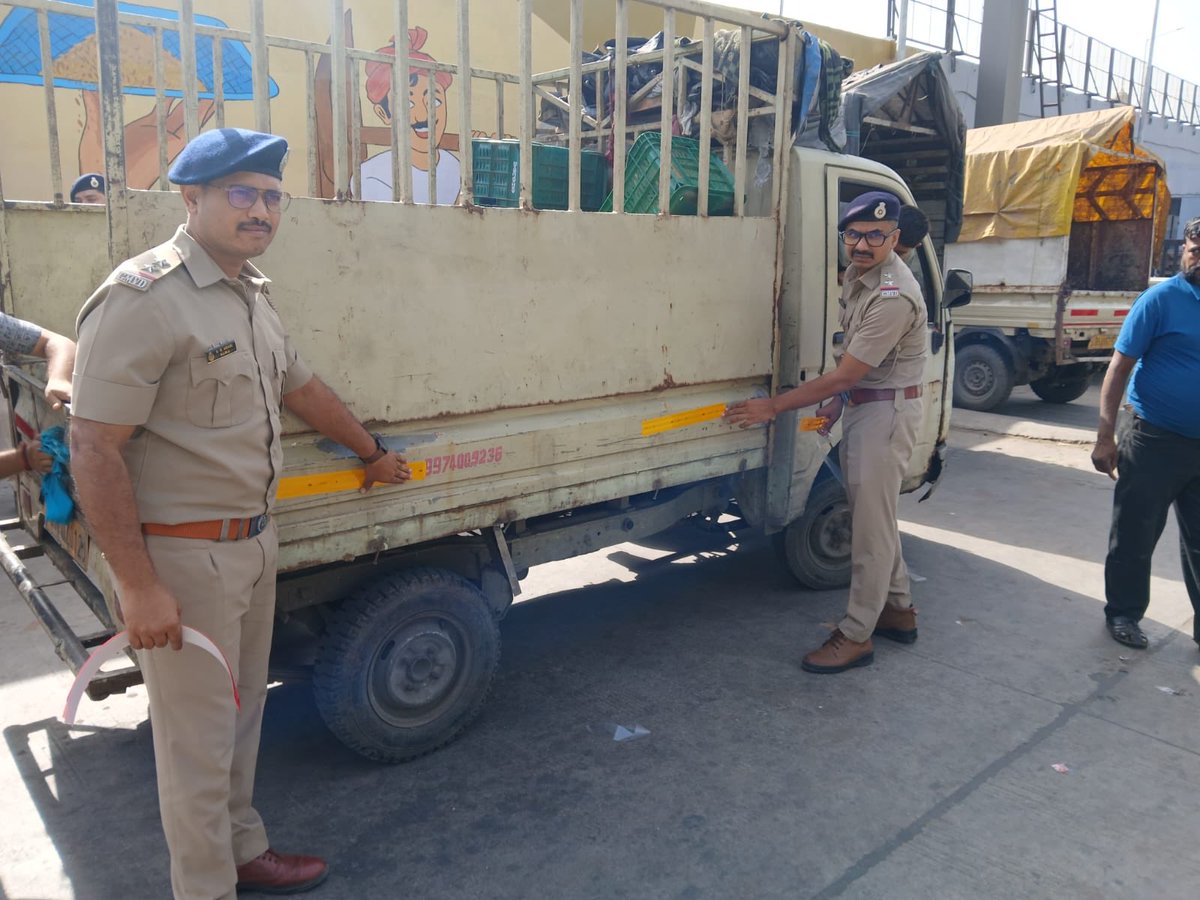 RTO Surat tweet media